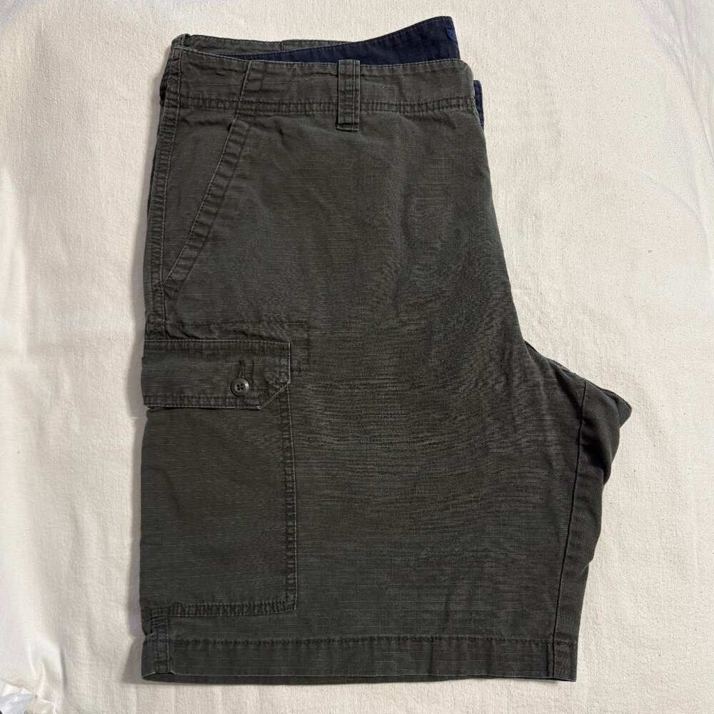 Club Room Men’s‎ Cargo Shorts 38